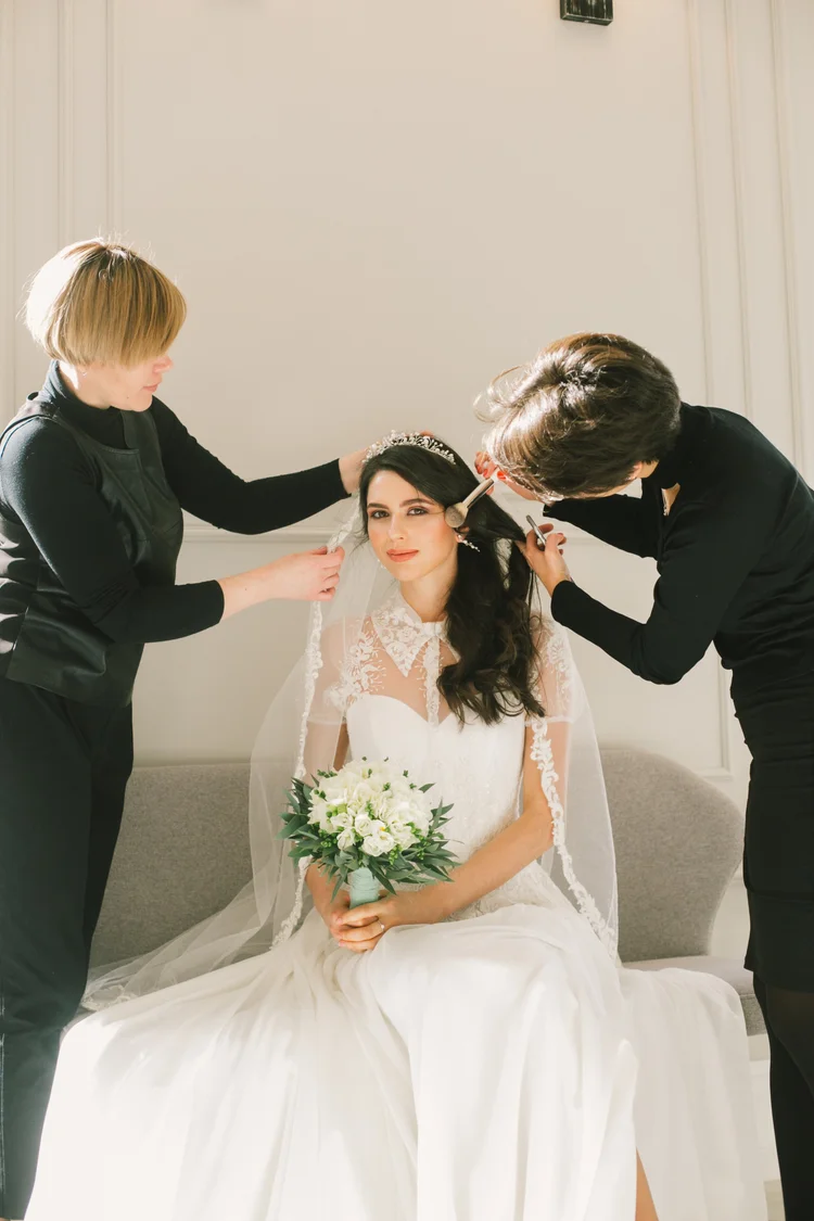 Radiant Looks for Brides and Bridesmaids Wedding Beauty Experts