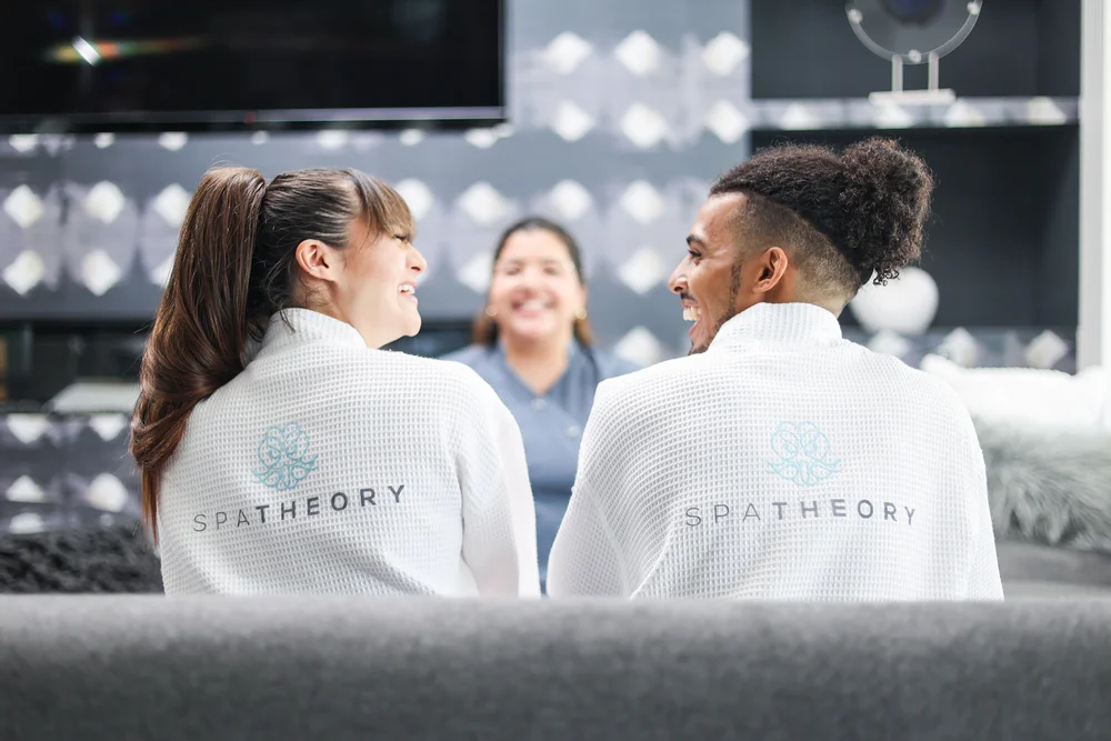 Mani-Pedis Couples Mani & Pedi