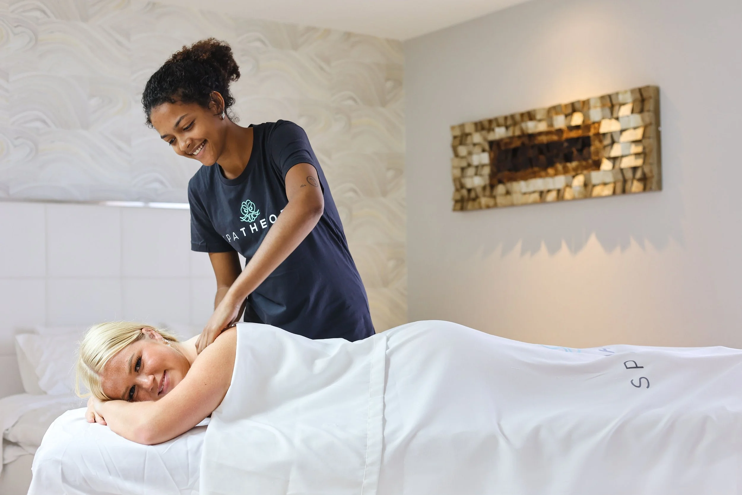 Mobile Massage in Connally Hotel