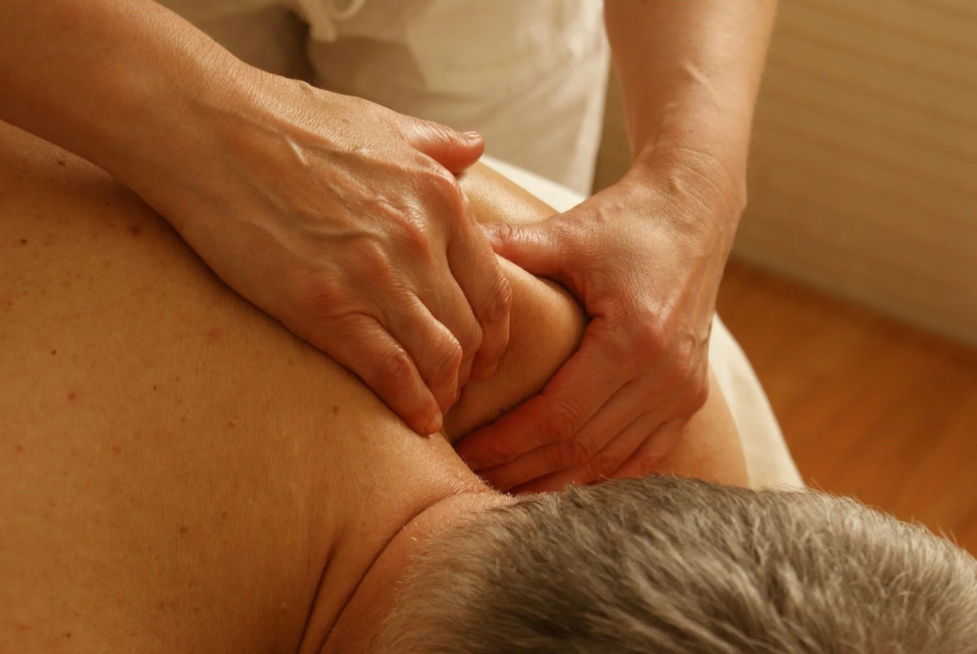 Deep Tissue Massage Techniques with Benefits — Your Essential Guide Deep Tissue Massage Techniques with Benefits — Your Essential Guide - Amanisgettingdeeptissuemassage
