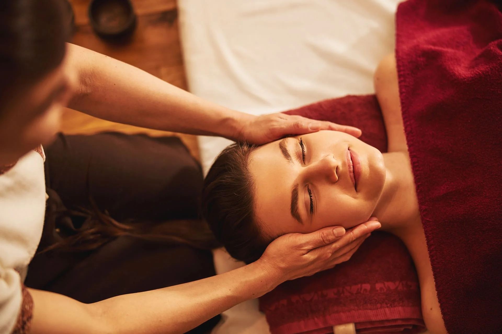 How Massage Therapy Can Improve Skin Health - MassageTherapyforSkinHealth 1