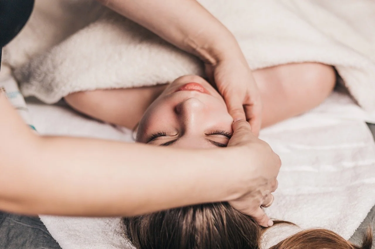 Massage or Facial? Which Is Right for You? - facialmassagetechniquesandbenefits 1