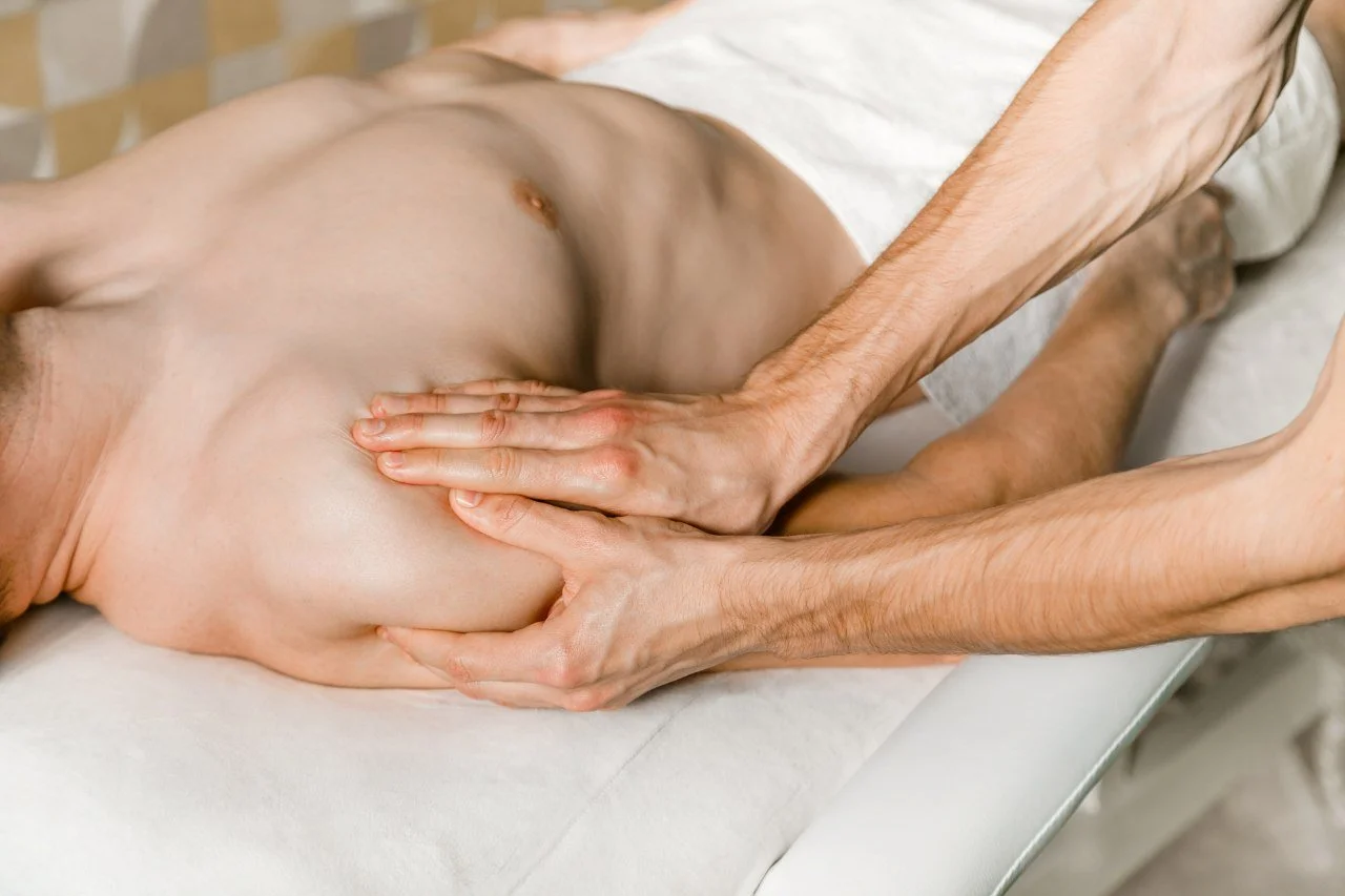 Functional Massage Therapy: Everything You Need to Know - functionalmassagetherapyeverythingyouneedtoknow 1