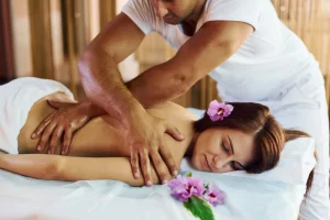 Thai Massage: A Comprehensive Guide - thaimassageacomprehensiveguide