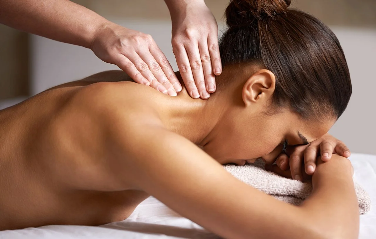 Vagus Nerve Massage: What You Need To Know - vagusnervemassagewhatyouneedtoknow 1